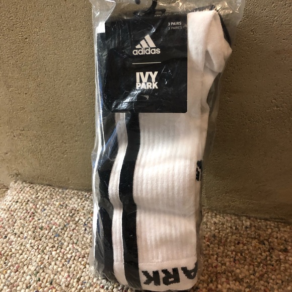 🎉 HP🎉 🆕 IVY PARK x adidas Logo Socks 3 Pack Medium - Picture 2 of 9